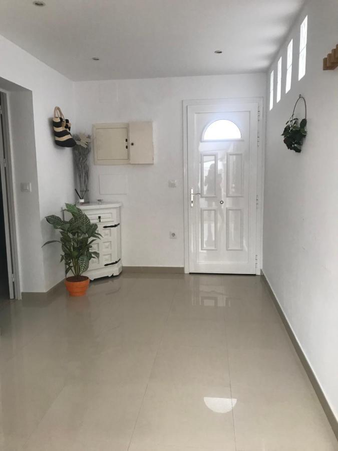 Bonita Casa En Planta Baja Costabrava Holiday home Roses